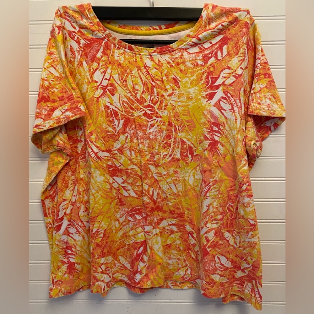 Basic Editions Yellow/Orange/Red Leaf Print Women… - image 1